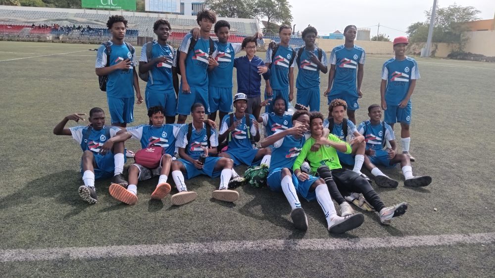 Bola pra Frente sub 17 (1) edita.jpg