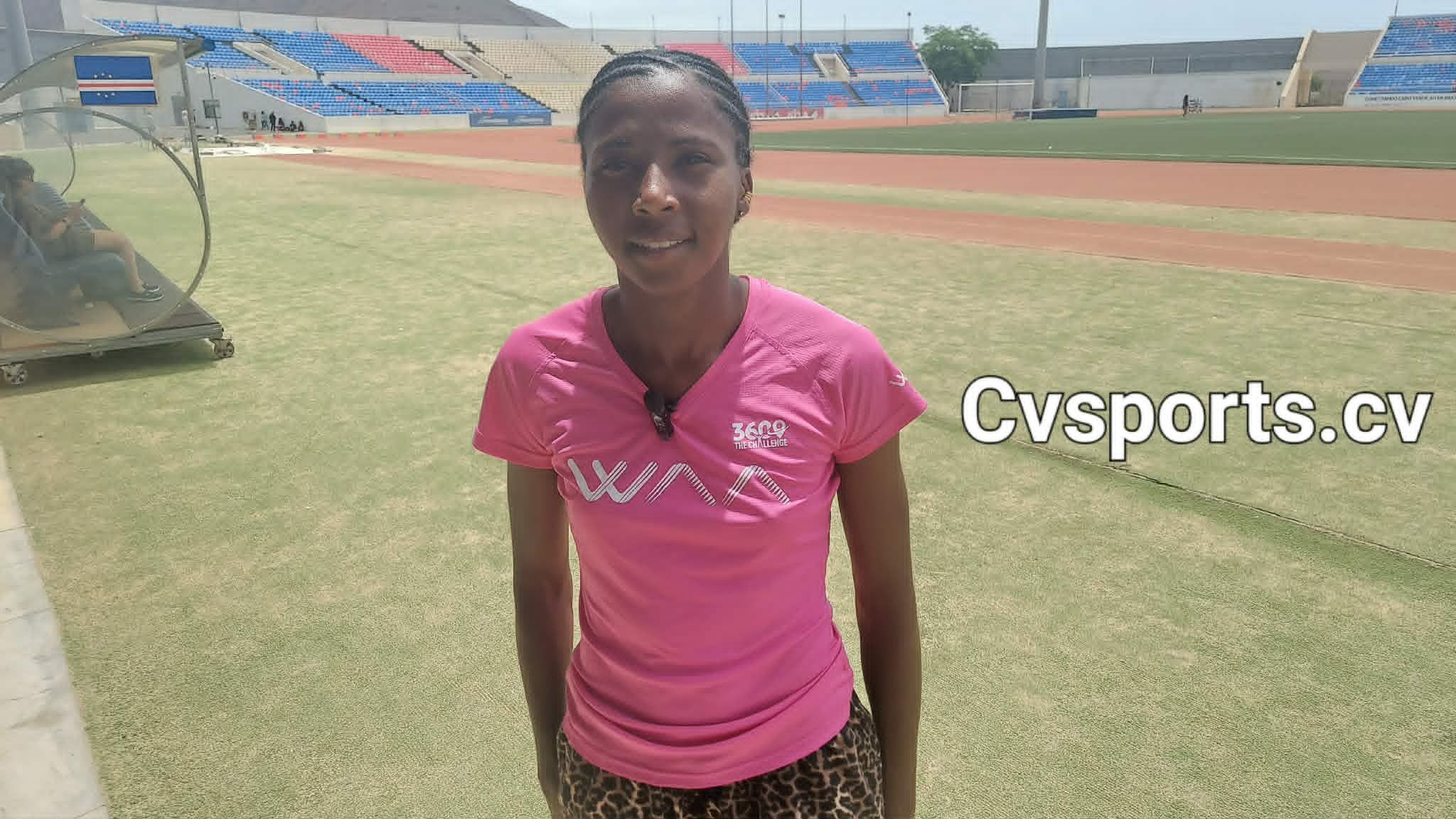 atleta Itelvina vencora 800 metos.jpg