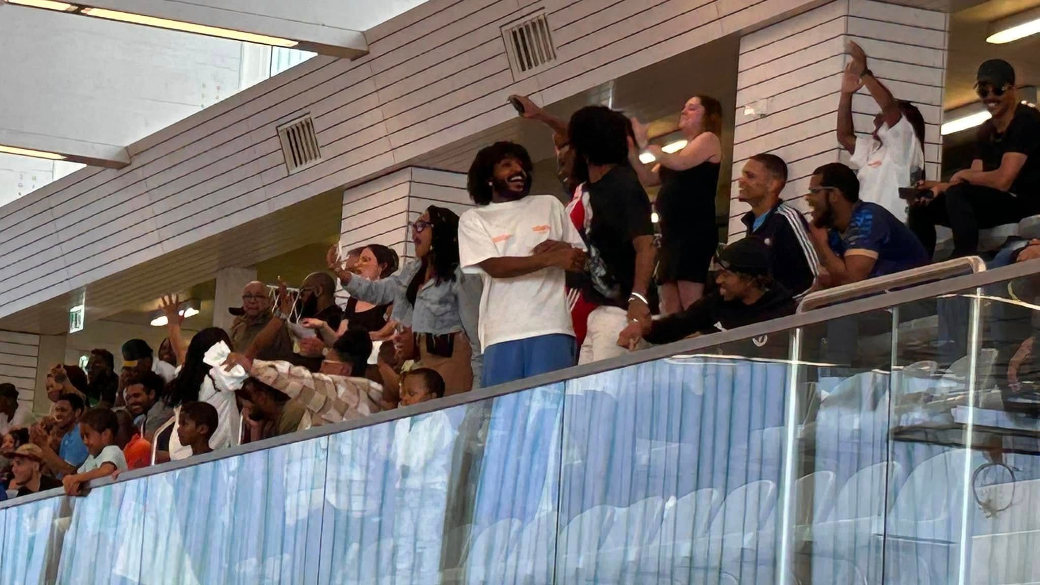 publico torneio futsal.jpg