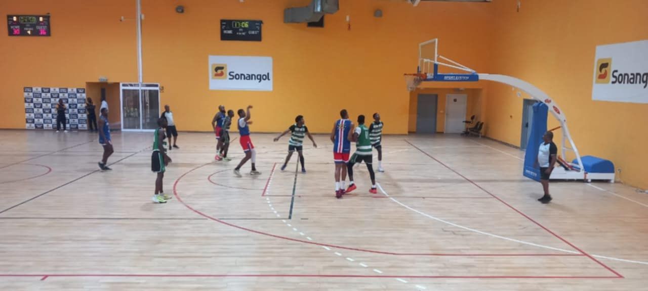 selecao basquetebol em angola 2.jpg